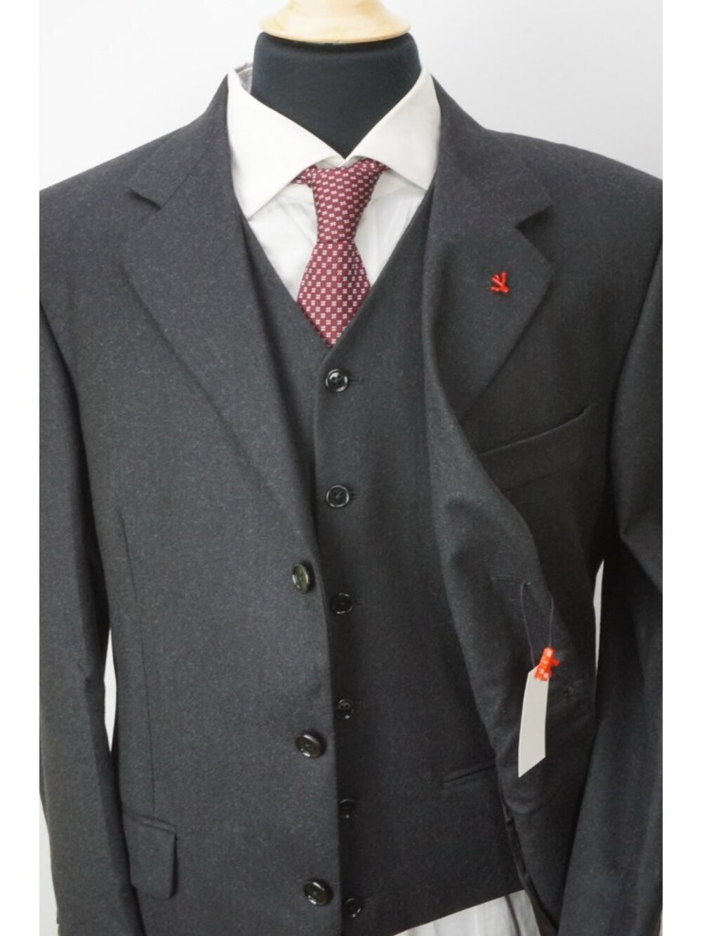 Isaia Gray Wool Flannel 3 Piece Suit Jacket Pants Vest Sz 38R US 48 EU BRAND NEW